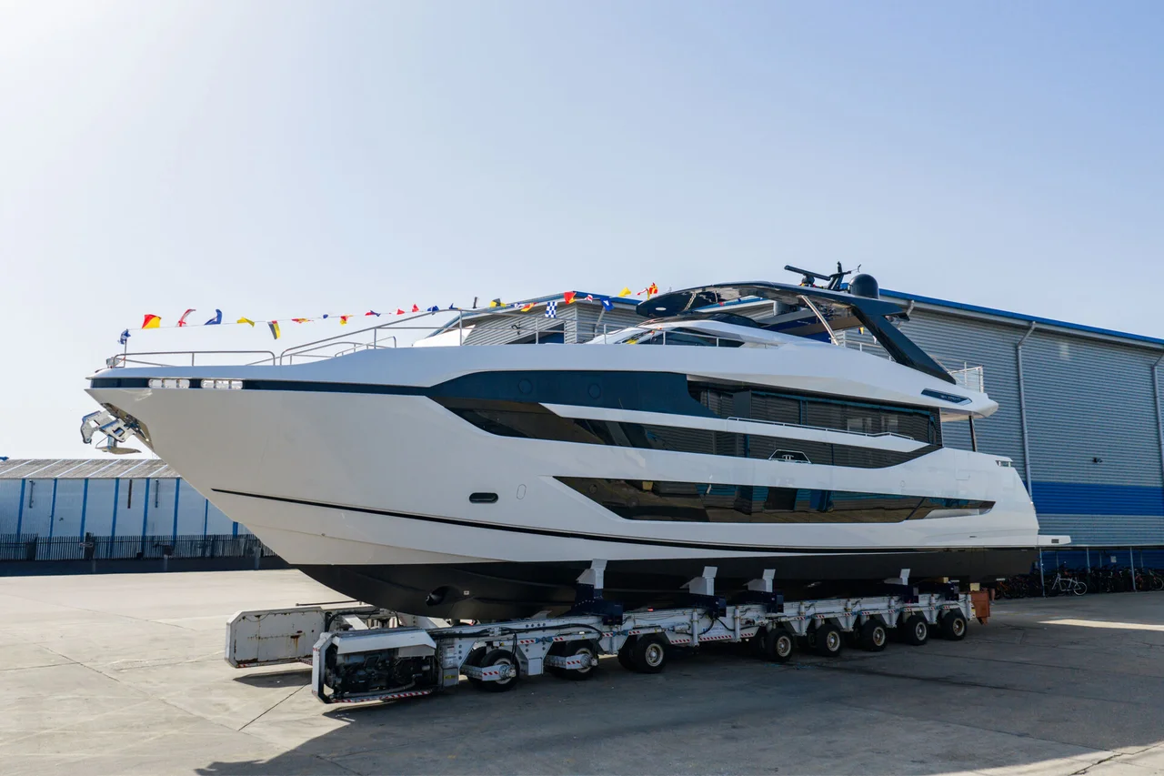 First Sunseeker Manhattan 94 Launched
